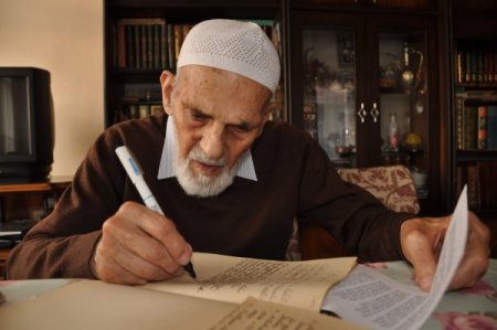 70 yıllık günlükleri yakın tarihe de ışık tutuyor