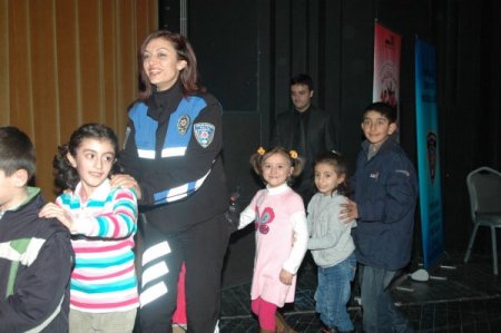 700 Vanlı Depremzede Çocuk Bir Hafta Doyasıya Eğlenecek