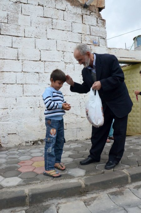 73'lük Selahattin dede, Kızıltepeli çocukların ilgi odağı oldu