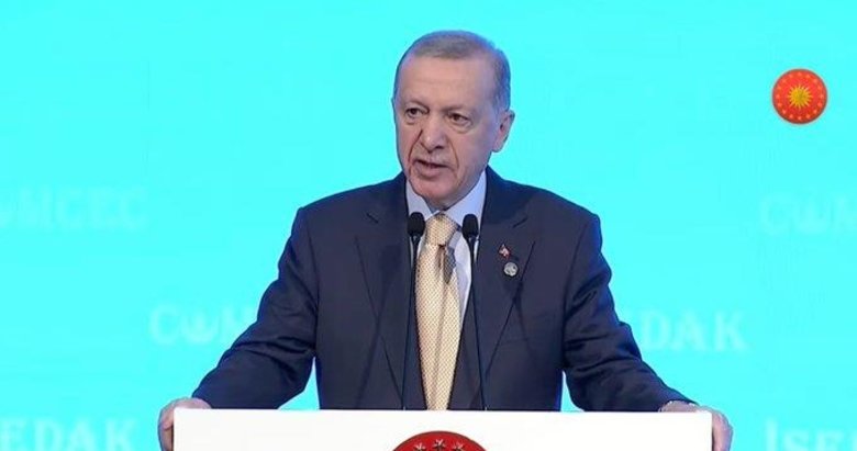 780x411-baskan-erdogandan-isedak-39-bakanlar-oturumunda-onemli-aciklamalar-1701680946103.jpeg