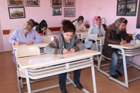 7’den 70’e herkes Hz. Muhammed'in hayatından sınava girdi