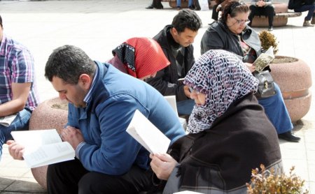 7’den 70’e herkes kitap okudu