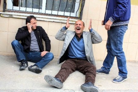 8 aylık hamile eşini öldürdü