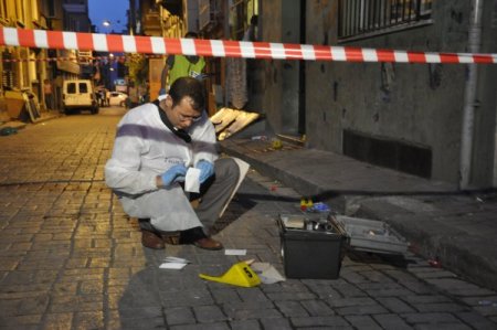 8 Aylık Hamile Kadını Vurduktan Kendi Kafasına Sıktı