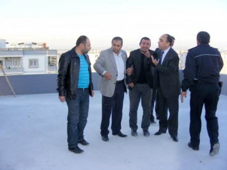 8 kattan atlamak isteyen genci emniyet müdürü ikna etti