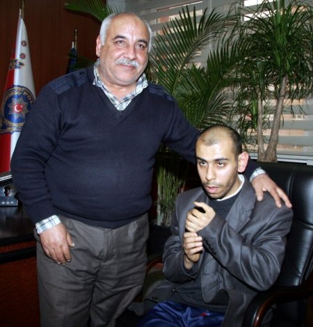 8 yıl önce kaybolan oğlunu Gaziantep’te buldu