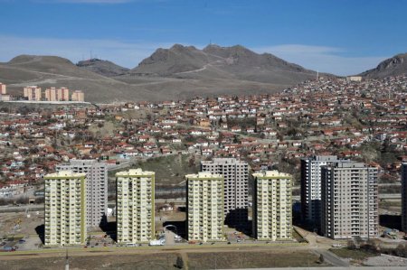 80 yıllık gecekondular cazibe merkezine dönüştü