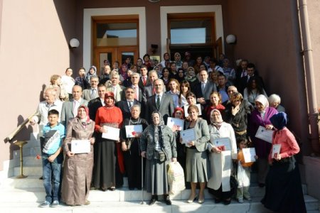 82 yaşında bilgisayar öğrendi