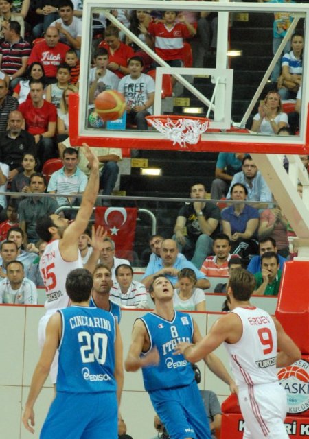 A Milli Basketbol Takımı, İtalya ile karşılaşıyor