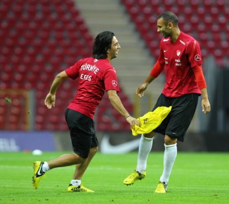 A Milli Futbol Takımı, Estonya maçının hazırlıklarını sürdürdü