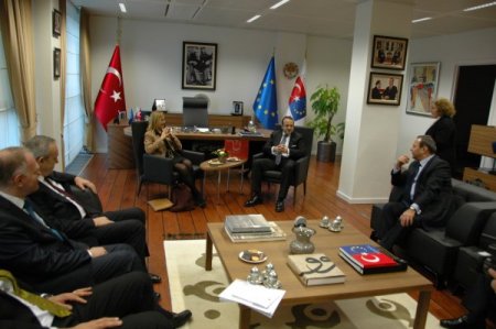 Ab Bakanı Bağış, Tüsiad Heyeti İle Bir Araya Geldi