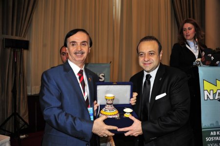 AB krizinin çözümü sosyal belediyecilikte