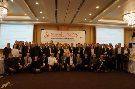 Abant Platformu'nda toplu fotoğraf çektirildi