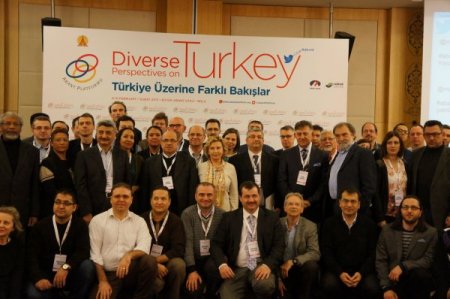 Abant Platformu'nda toplu fotoğraf çektirildi