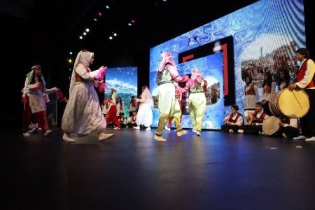 ABD’de Türkçe olimpiyatları elemelerinde ödül günü