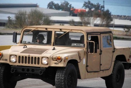 ABD’nin Hammer jiplerini bayan askerler kullanıyor