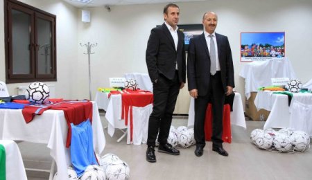 Abdullah Avcı: Takımların Avrupa'da başarılı olması için dua ediyorum