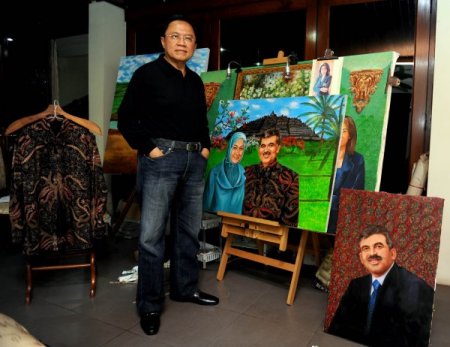 Abdullah Gül Hayranı Devlet Adamı, Sevgisini Resimle Anlatıyor