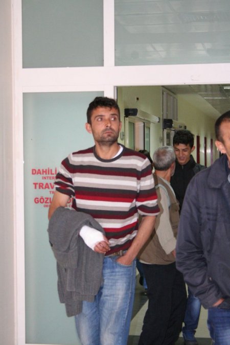 Acemi kasaplar acil servislere akın etti