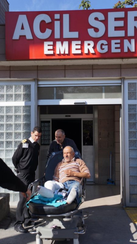 Acemi kasapların son durağı acil servisler oldu