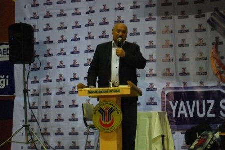 Acet: Bireysel yaşamın yanında topluma da sahip çıkılmalı