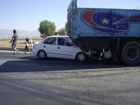Acıapayam'daki trafik kazasında bir kişi yaralandı