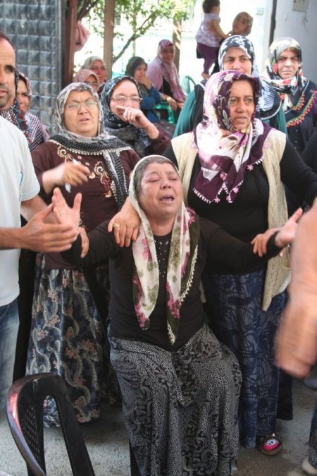 Acılı şehit annesi: Bi tanemi bulun getirin