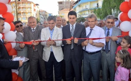 Acıpayam'da öğrenciler yararına kermes düzenlendi