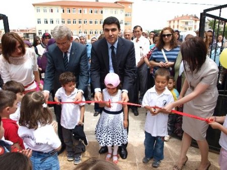 Acıpayamlı minikler yıl sonu sergisi açtı