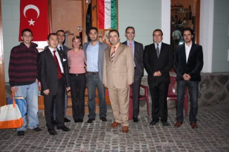 Adalar'ın Müstakbel Kardeş Şehri Szentendre, Türk Yatırımcı Bekliyor