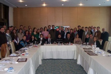 Adana Barosu'nun Enerji Hukuku Seminerine Katılanlara Sertifika Verildi