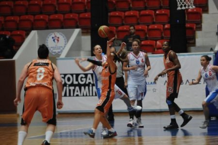 Adana Botaş: 72 - Canik Belediye: 70