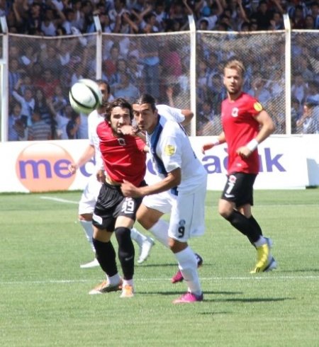 Adana Demirspor: 3 TKİ Tavşanlı Linyitspor: 2