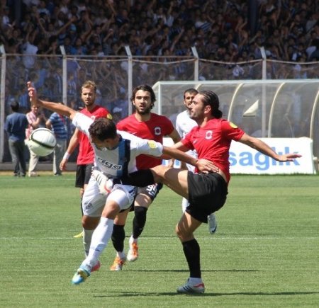Adana Demirspor: 3 TKİ Tavşanlı Linyitspor: 2