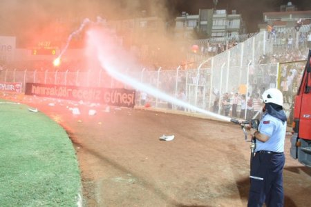 Adana derbisinde gülen taraf Demirspor oldu