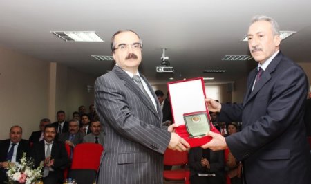 Adana Eğitim Gönüllüleri Derneği’nin yeni hizmet binası açıldı