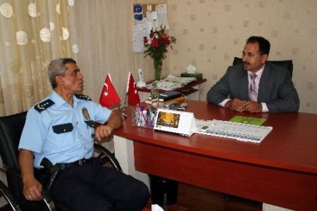 Adana Emniyet Müdür Yardımcısı Tuğrul, Muhtarların Sorunlarını Dinliyor