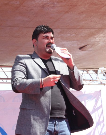 Adana Kültür Günleri şenlik havasında başladı