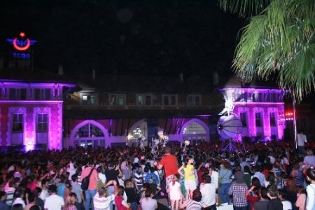 'Adana Tiyatro Festivali' sona erdi