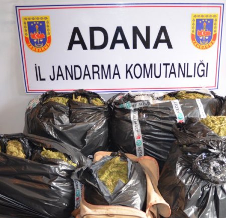 Adana'da 111 kilo esrar ele geçirildi