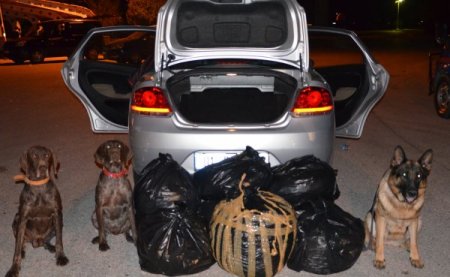 Adana'da 111 kilo esrar ele geçirildi