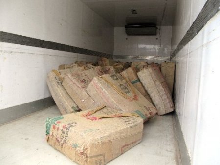 Adana'da 20 günde 473 bin 418 paket kaçak sigara ele geçirildi