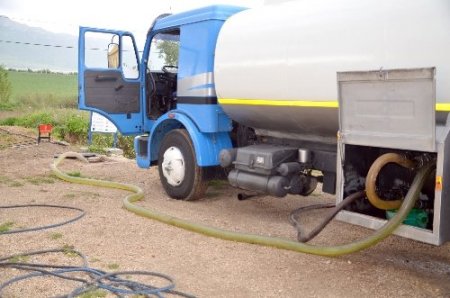 Adana'da 21 bin litre kaçak akaryakıt ele geçirildi