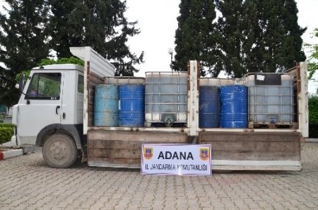 Adana'da 5 bin litre kaçak akaryakıt ele geçirildi