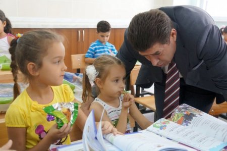 Adana'da 68 bin çocuk uyum programıyla okullu oldu