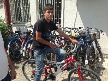 Adana’da bisiklet operasyonu