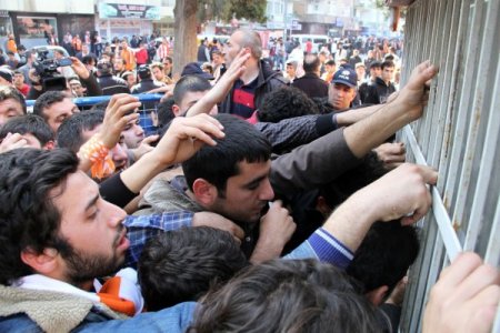 Adana'da derbi öncesi gerginlik çıktı