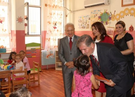 Adana’da Hayırseverler Son 10 Yılda Eğitime 102 Milyon Liralık Yatırım Yaptı