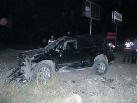 Adana'da Kaza: 3'ü Polis, 4 Yaralı