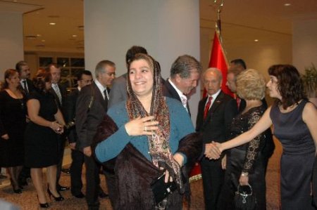 Adana'da Rütbeli Askerler Cumhuriyet Resepsiyonunu Terk Etti